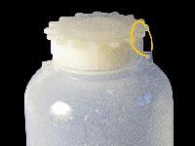 Fľaša LDPE 250ml ŠH s uzáverom + medziviečko, poistka